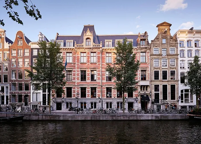 Luxe Hotels in Amsterdam