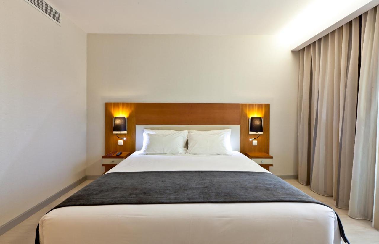 Standard Double Room,1274354449:JPEG