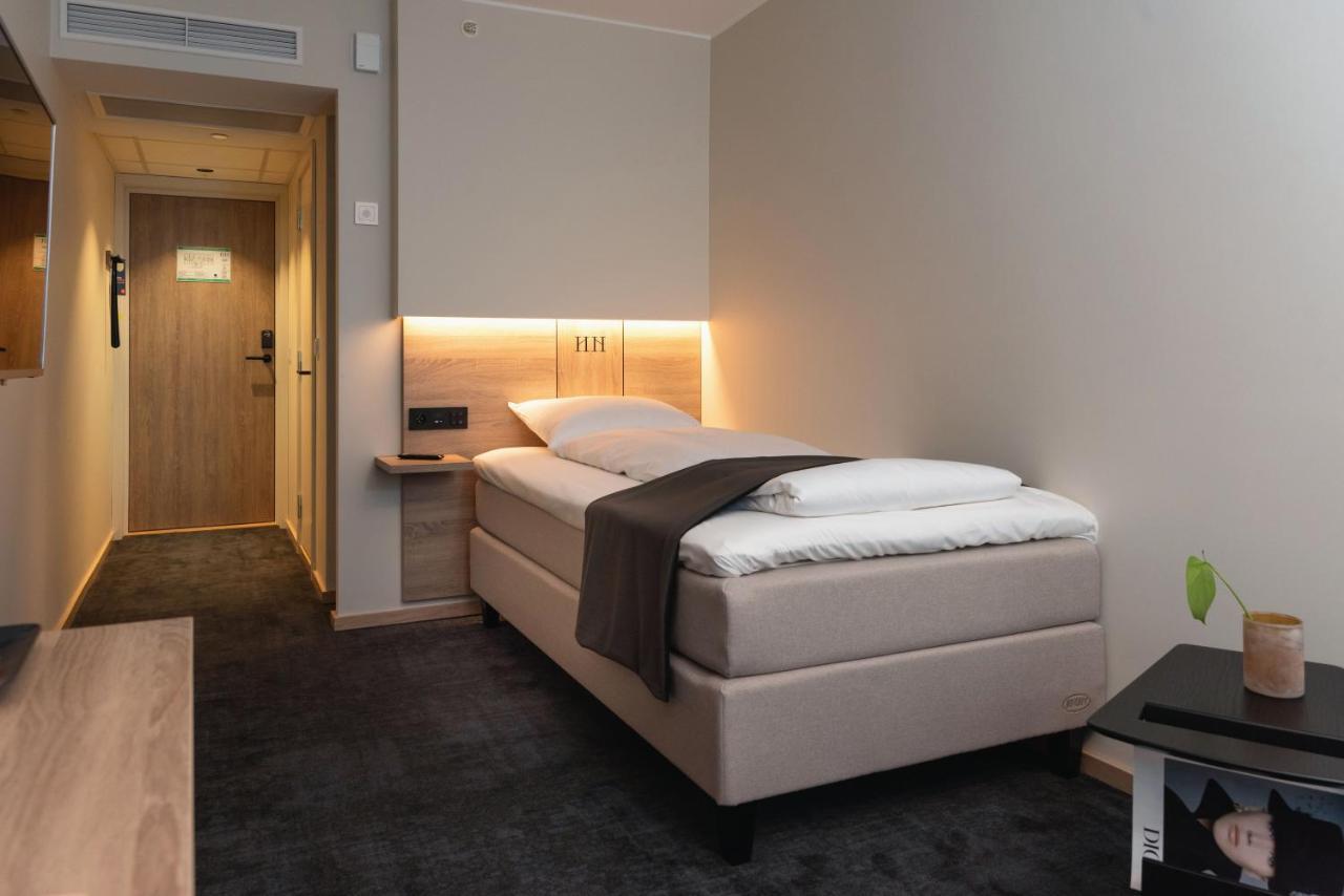 Superior Single Room,1618275376:JPEG