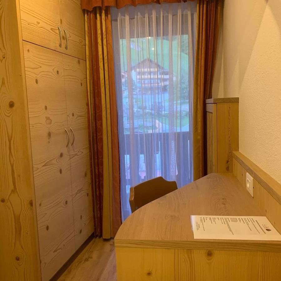 Single Room,1002069189:JPEG