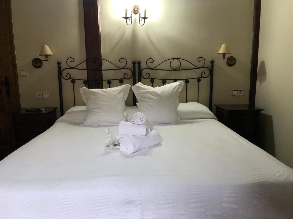 Standard Double Room,1001995656:JPEG