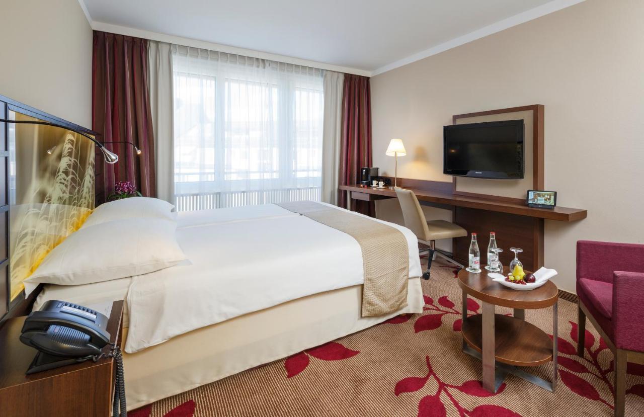 Standard Twin or King Room