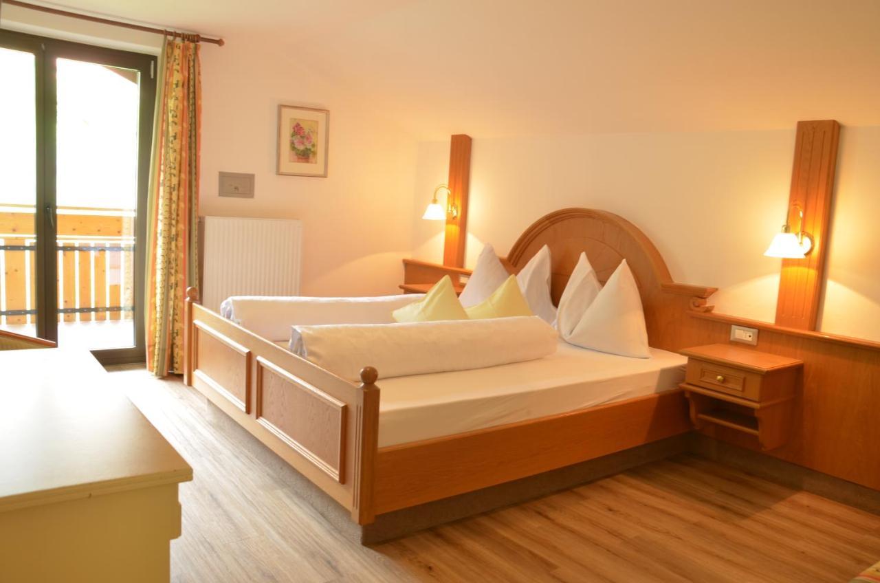 Standard Double Room,1006268194:JPEG