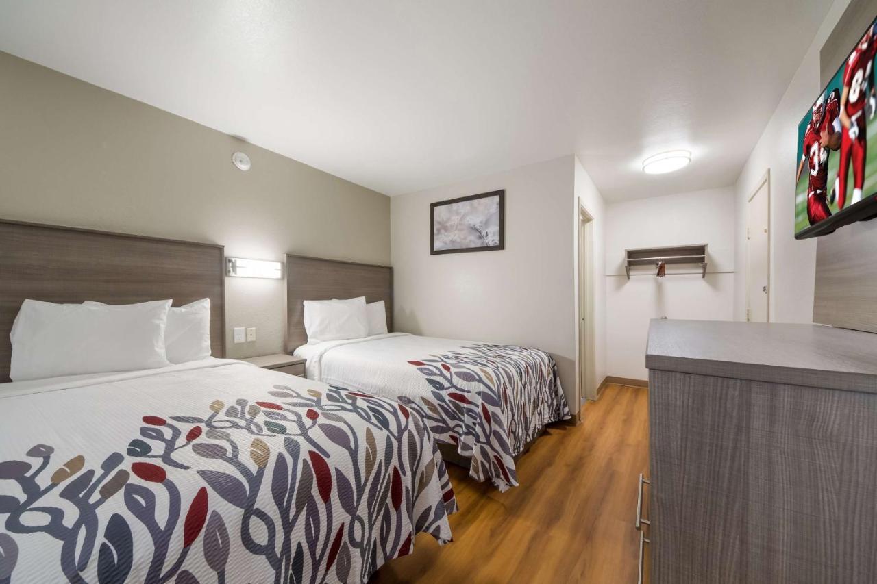 Deluxe Double Room Two Double Beds Non-Smoking,1024845445:JPEG