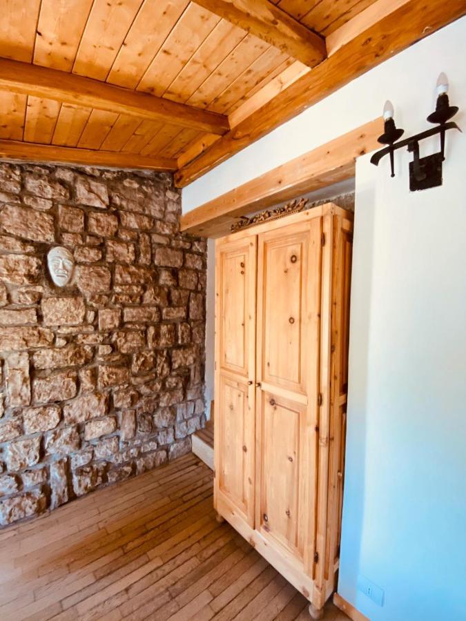 Deluxe Double or Twin Room Mountain View