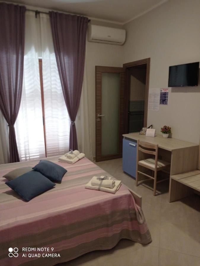 Double Room,1051576927:JPEG