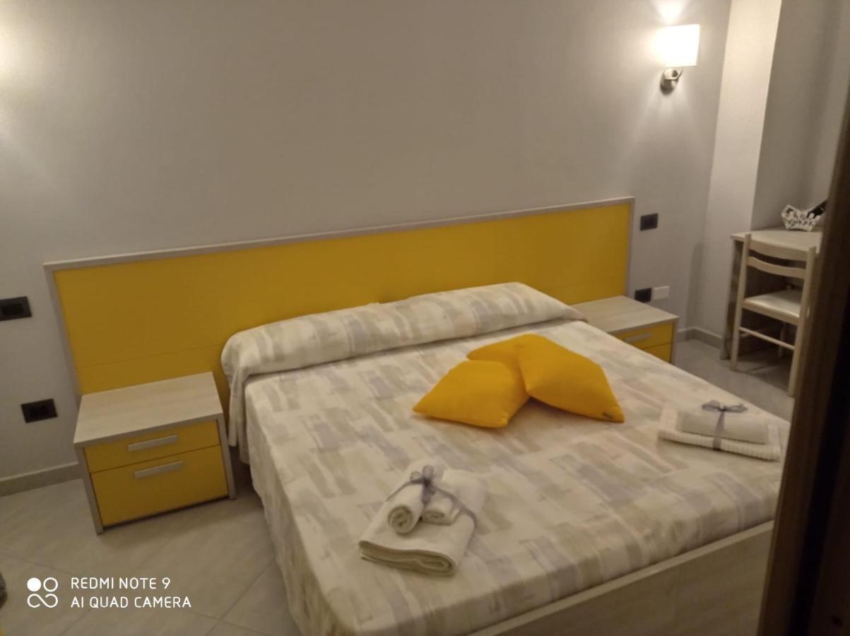 Standard Double Room,1051591513:JPEG