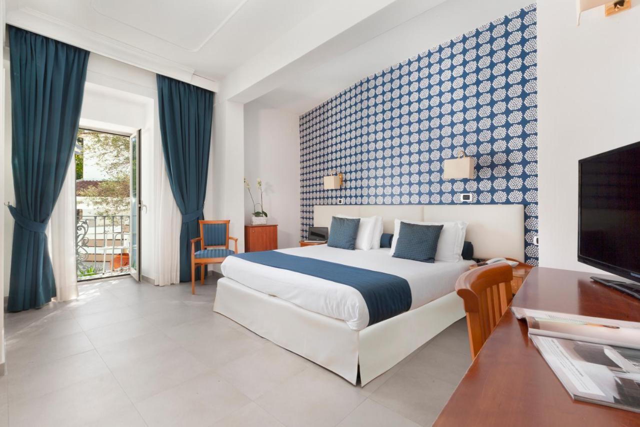 Double Room Balcony Annex