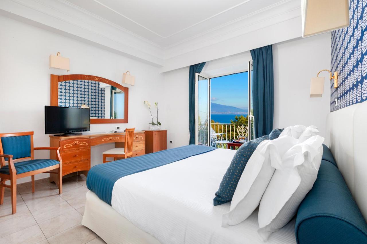 Double Room Balcony Sea View