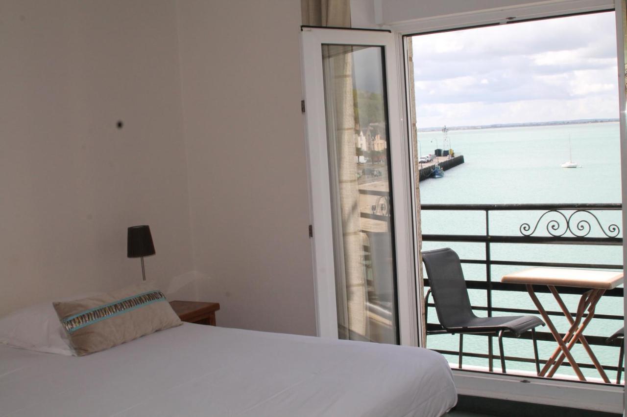 Deluxe Double Room with Balcony and Sea View,1108326411:JPEG