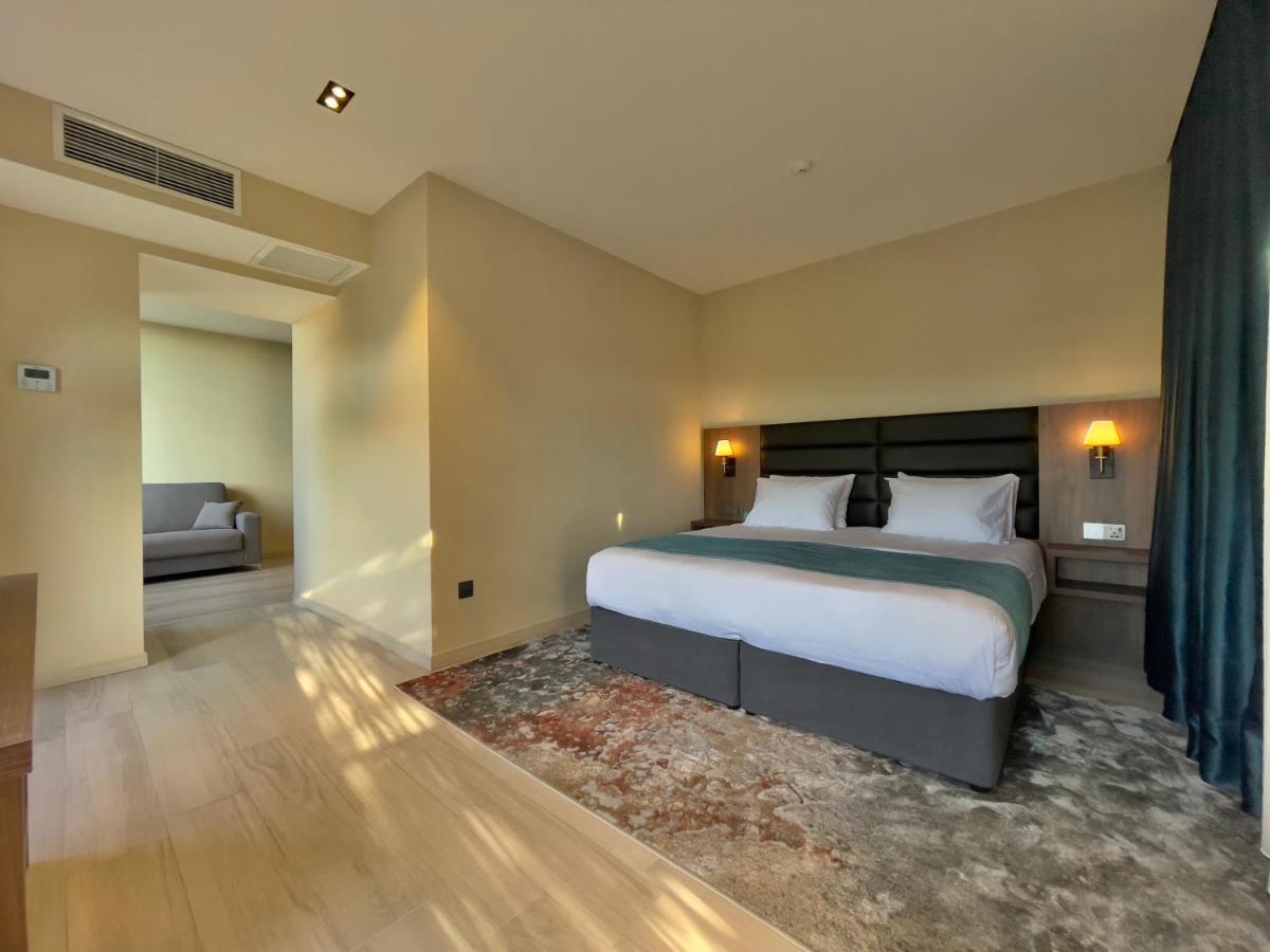 Suite Balcony