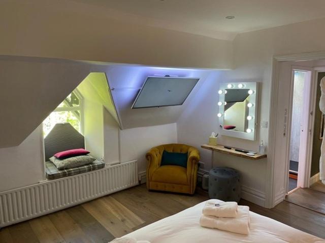 Queen Room