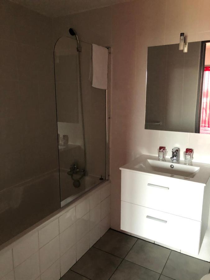Double Room,1112687241:JPEG