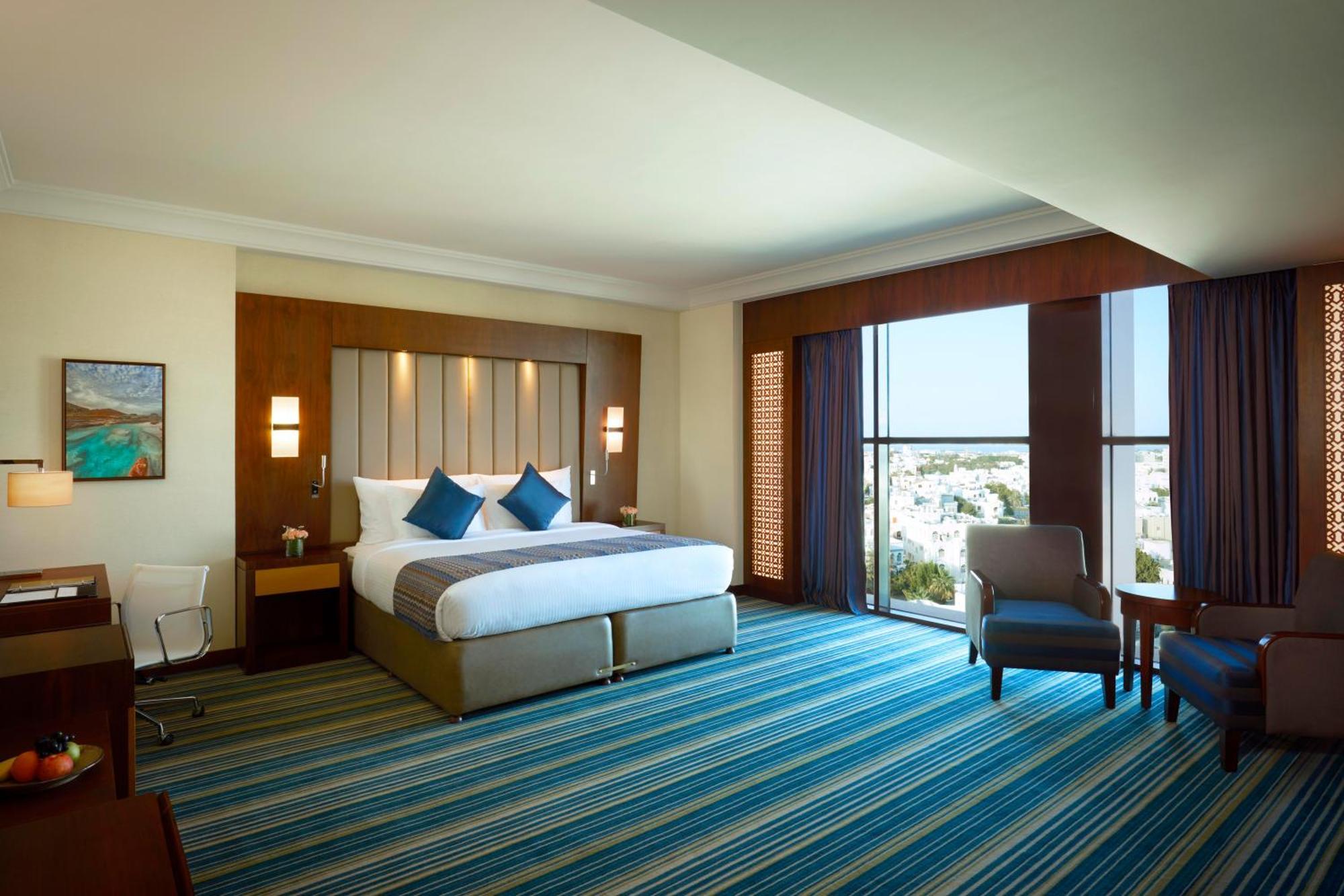 Deluxe Suite - 20% Discount on F&B Dining in restaurants, 30% on spa, and 30% on laundry services + Late check out and Early check in (subject to hotel availability)