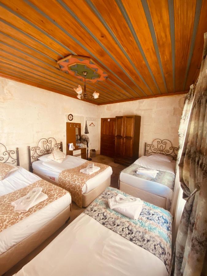 Bed 4-Bed Female Dormitory Room