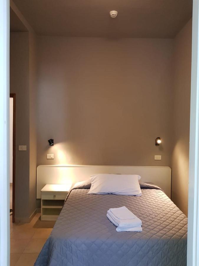 Single Room Balcony,1136766430:JPEG