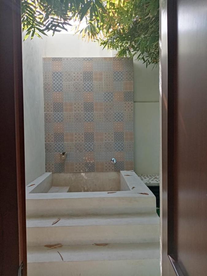 King Suite Exterior Jacuzzi,1145204089:JPEG