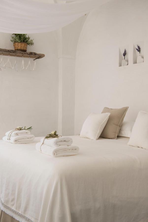 Deluxe Double or Twin Room Sofa Bed