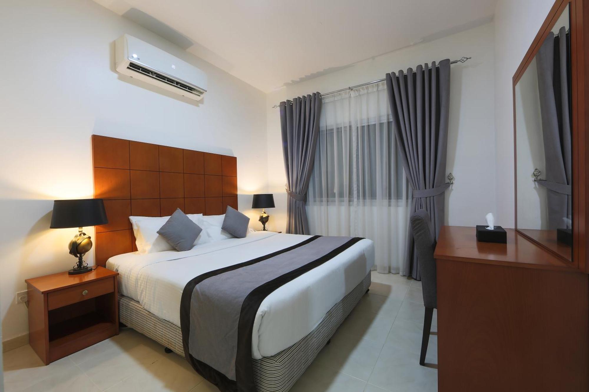 One-Bedroom Suite without