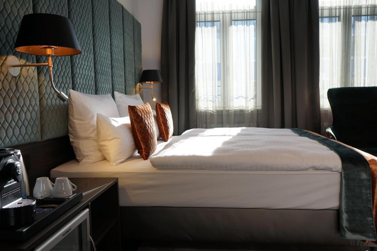Deluxe Triple Room,1276973005:JPEG