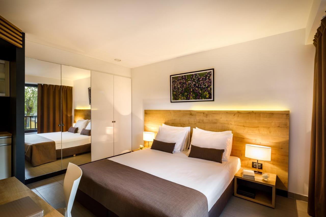 Room 2