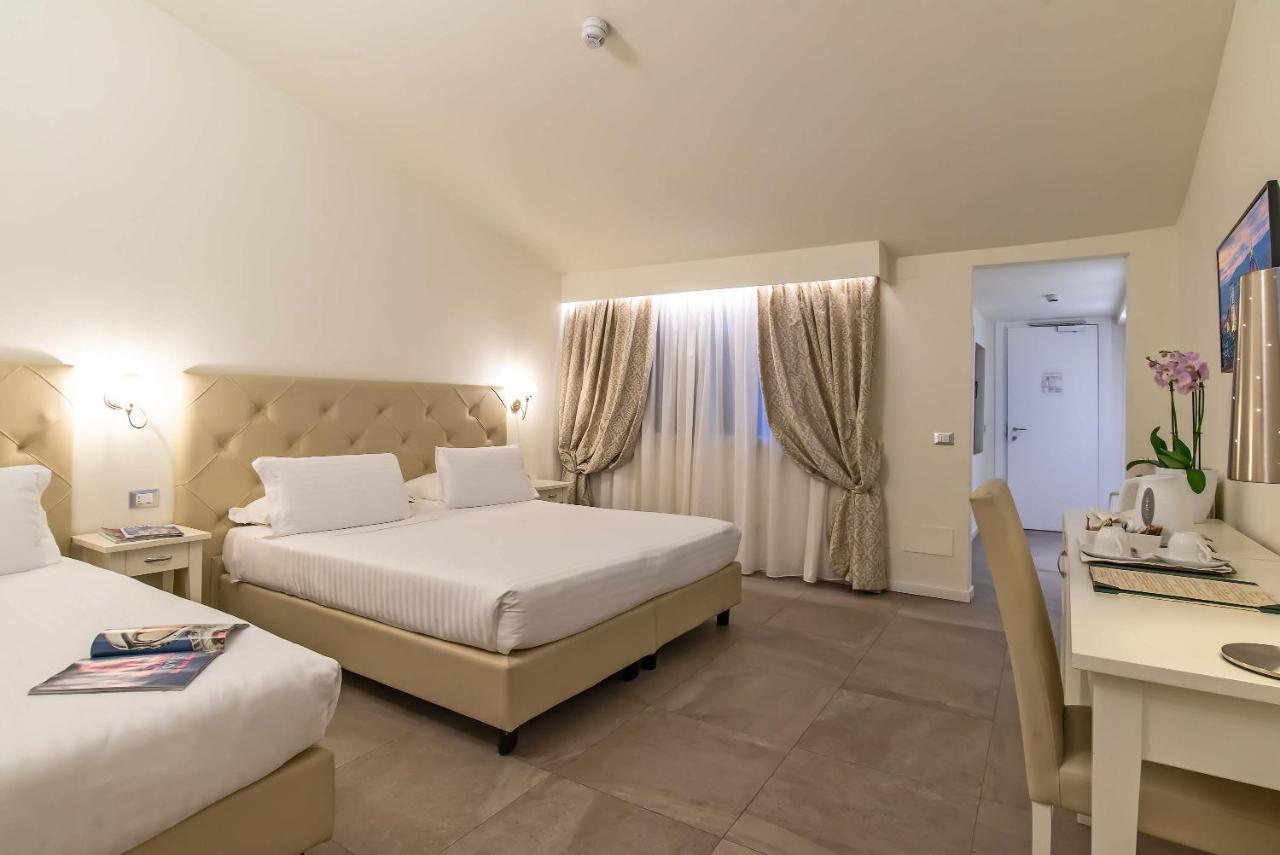 Triple Room,1173038148:JPEG