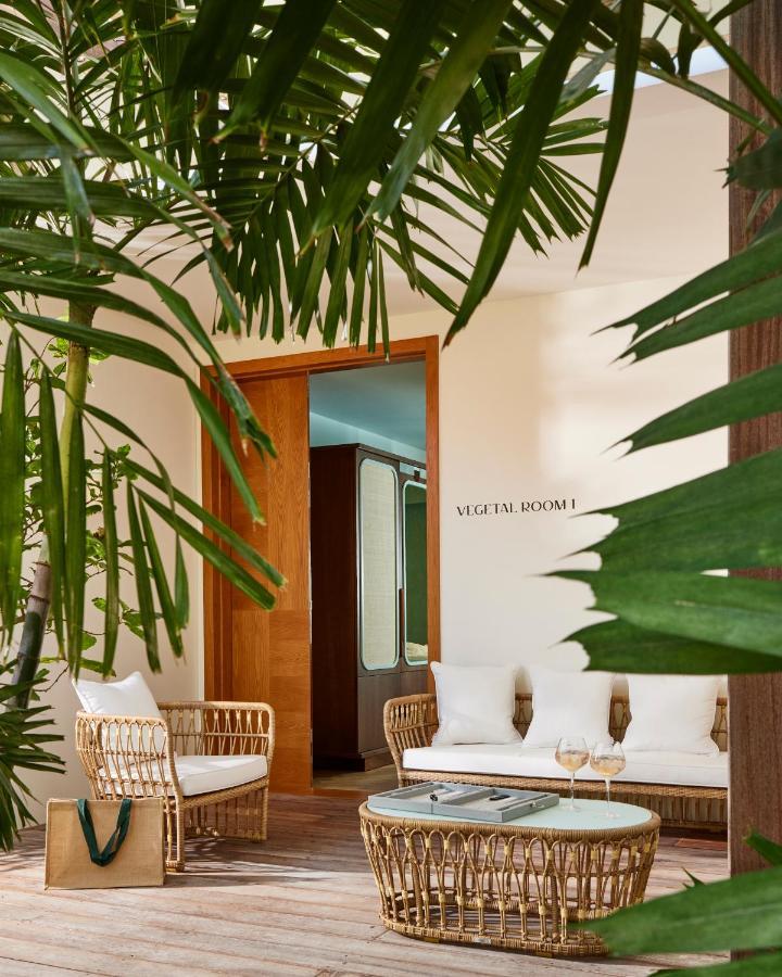 Vegetal Room