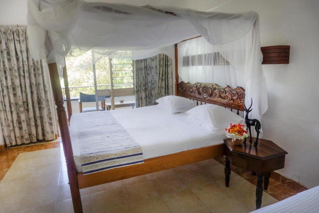 Double Room Garden View