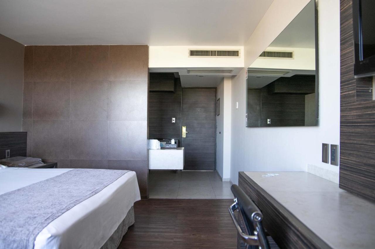 King Room,1191137425:JPEG