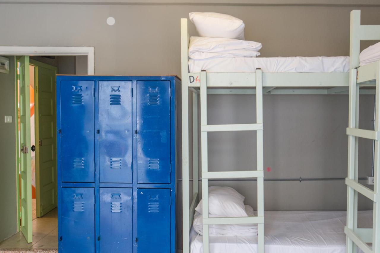 Bed 4-Bed Female Dormitory Room