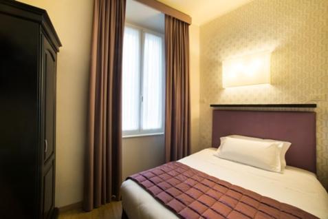 Deluxe Single Room