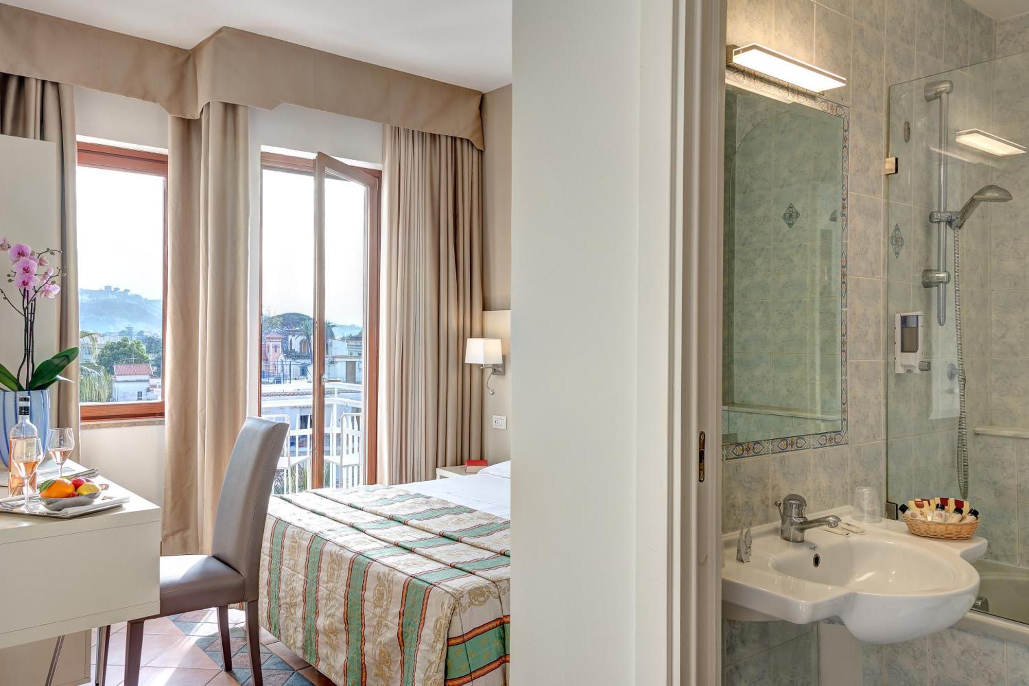 Comfort Double or Twin Room