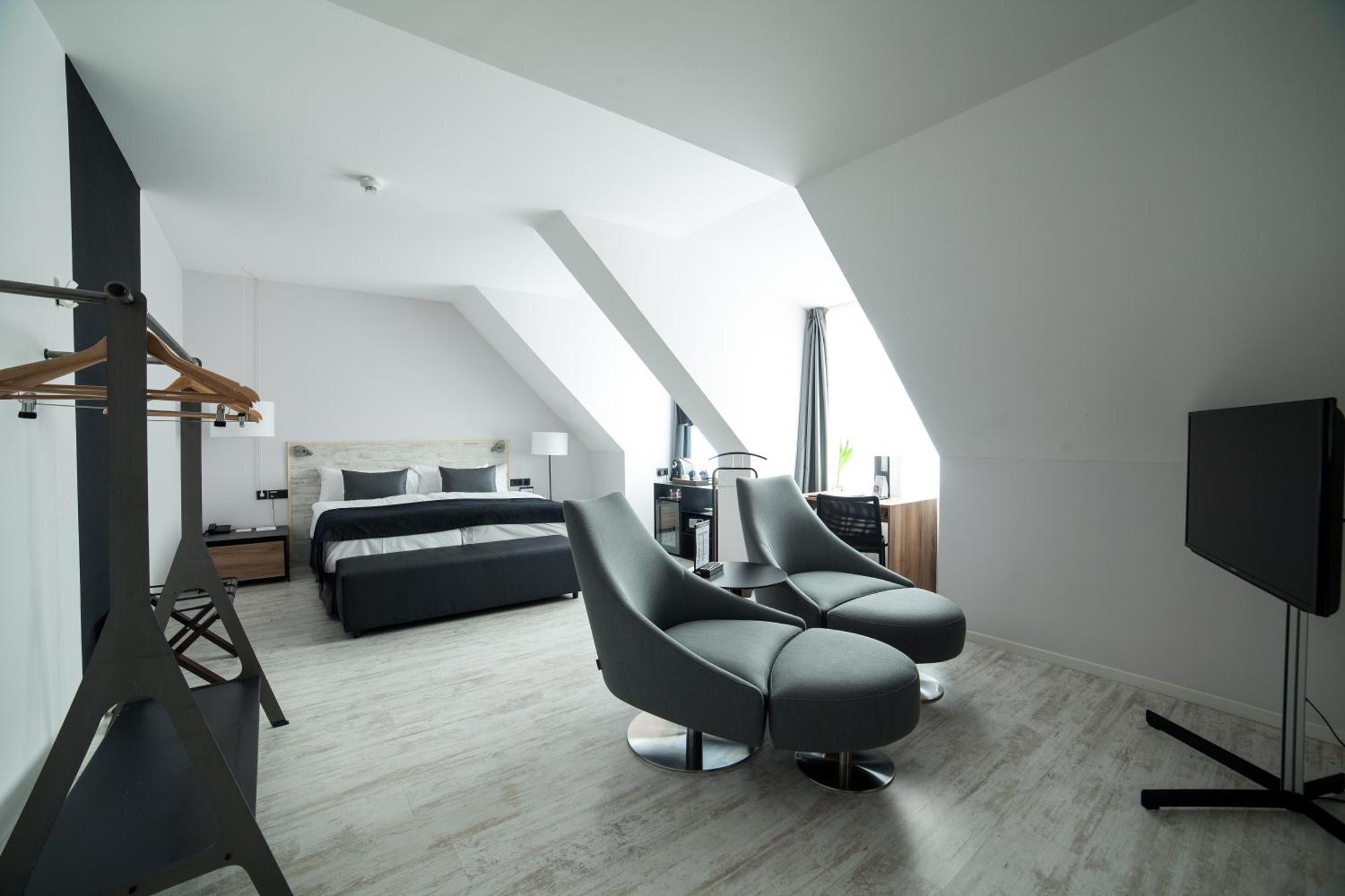 Junior Suite,1211927947:JPEG