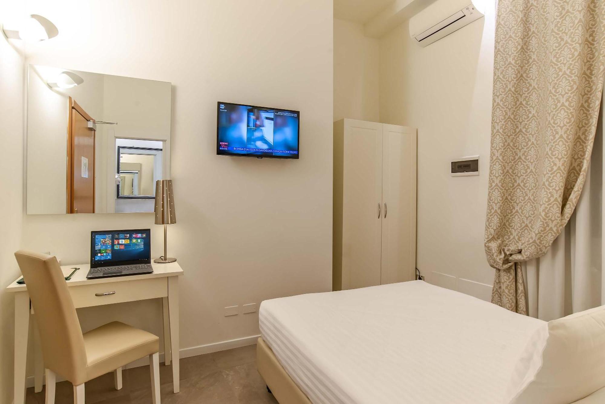 Double or Twin Room,1173041892:JPEG