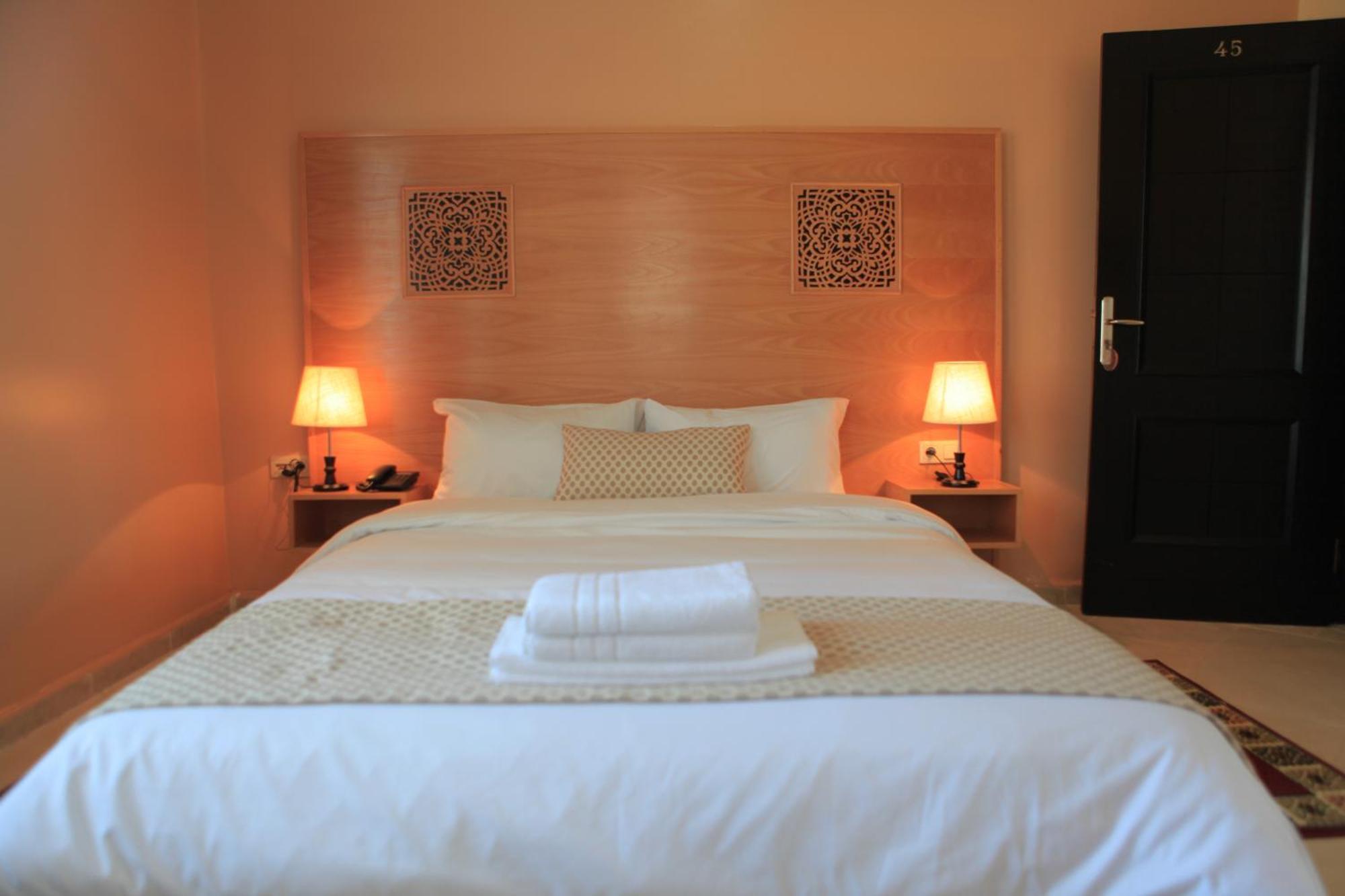Queen Room Sea View