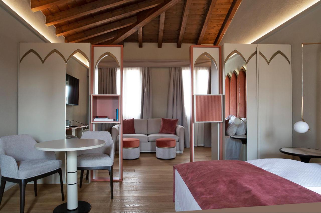 Suite Superior con bañera de hidromasaje
