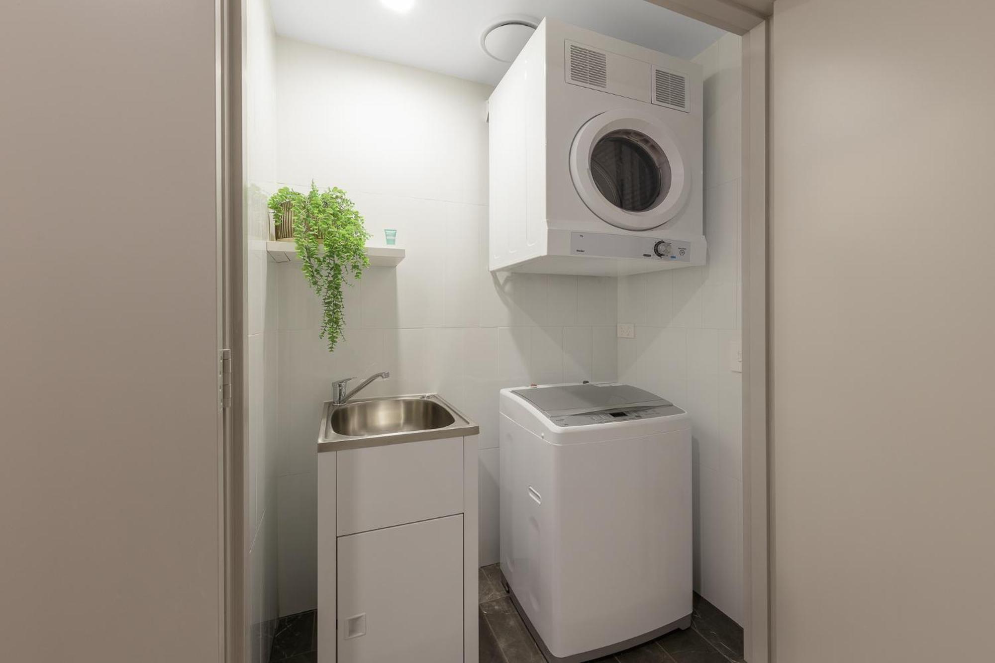 One Bedroom City Suite