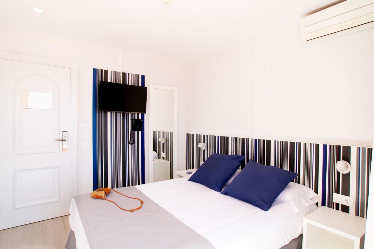 Economy Double or Twin Room,1251628306:JPEG