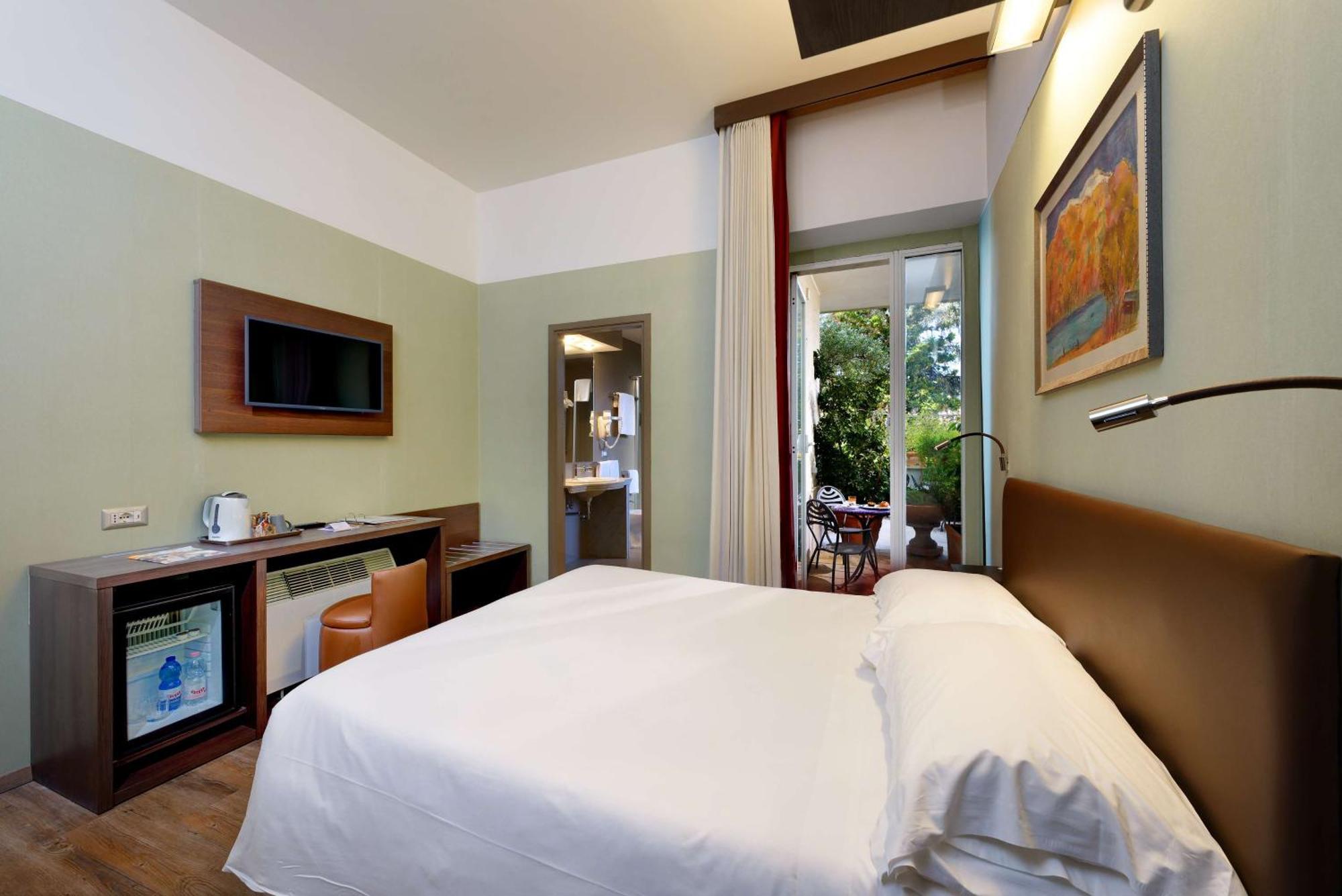 Classic King Room