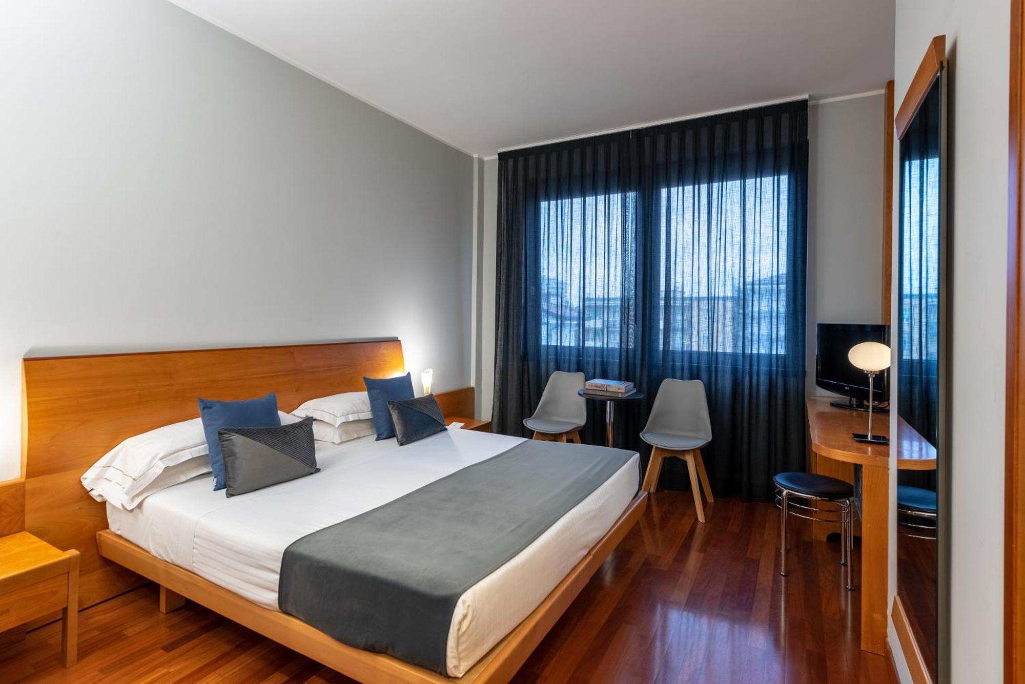 Economy Double or Twin Room,1274666068:JPEG