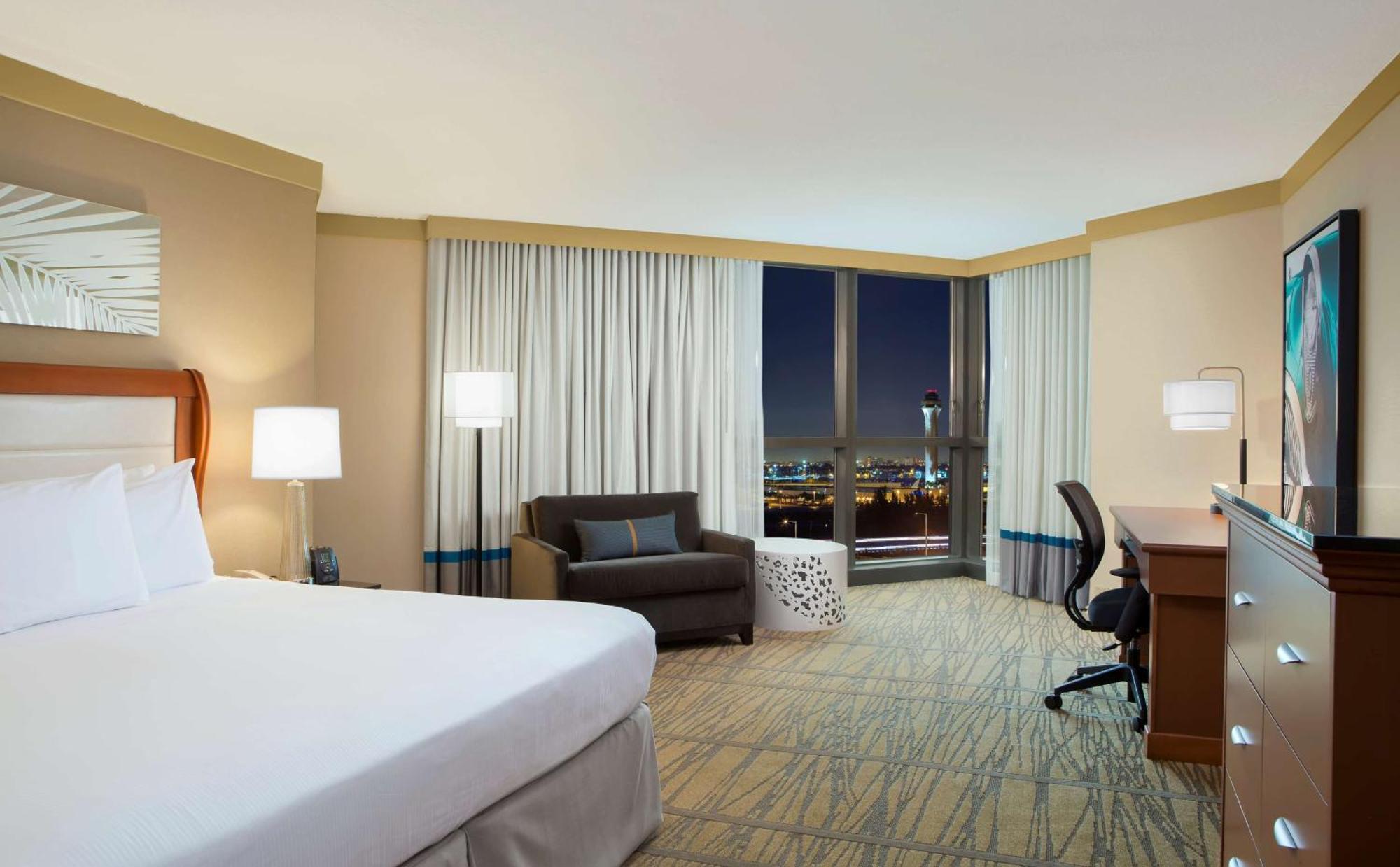 Deluxe King Room,1551372550:JPEG