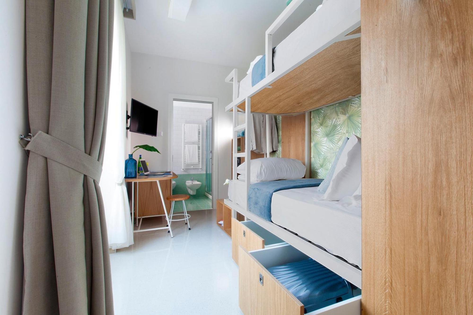 Economy Twin Room