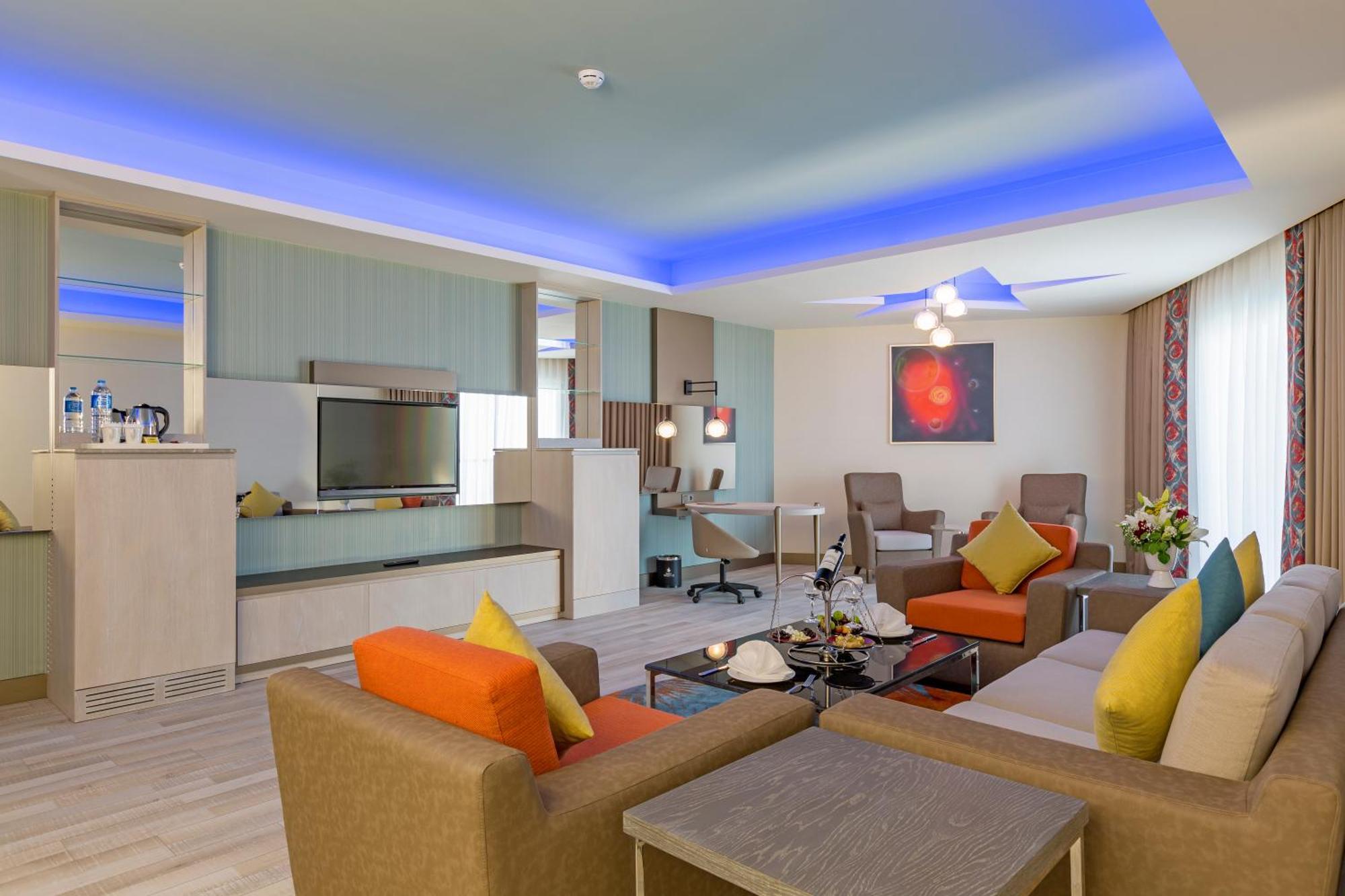 Junior Suite,1447669504:JPEG
