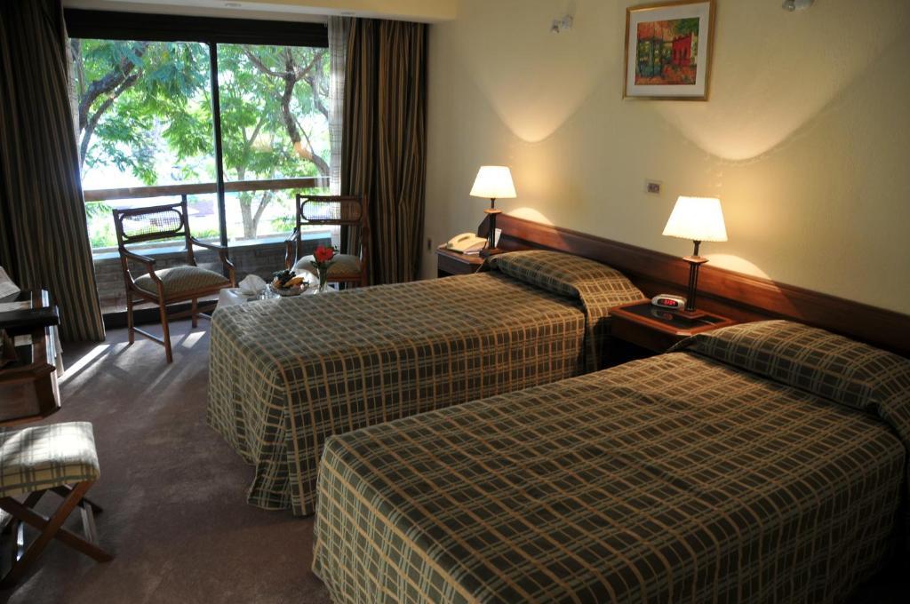 Standard Double Room,403915347:JPEG