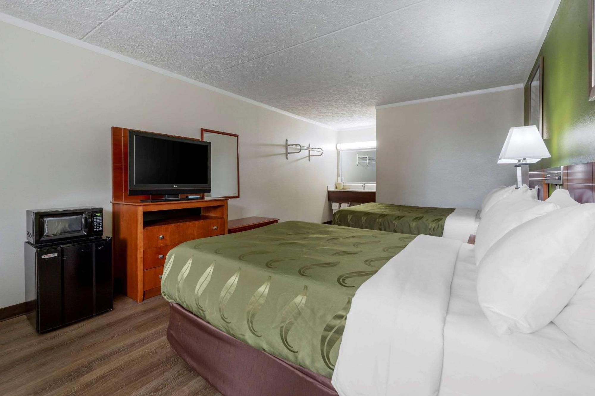 Double Room with Two Double Beds - Non-Smoking