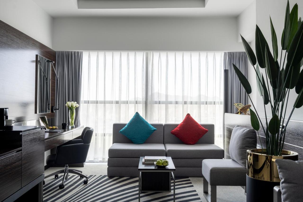 Executive King Room