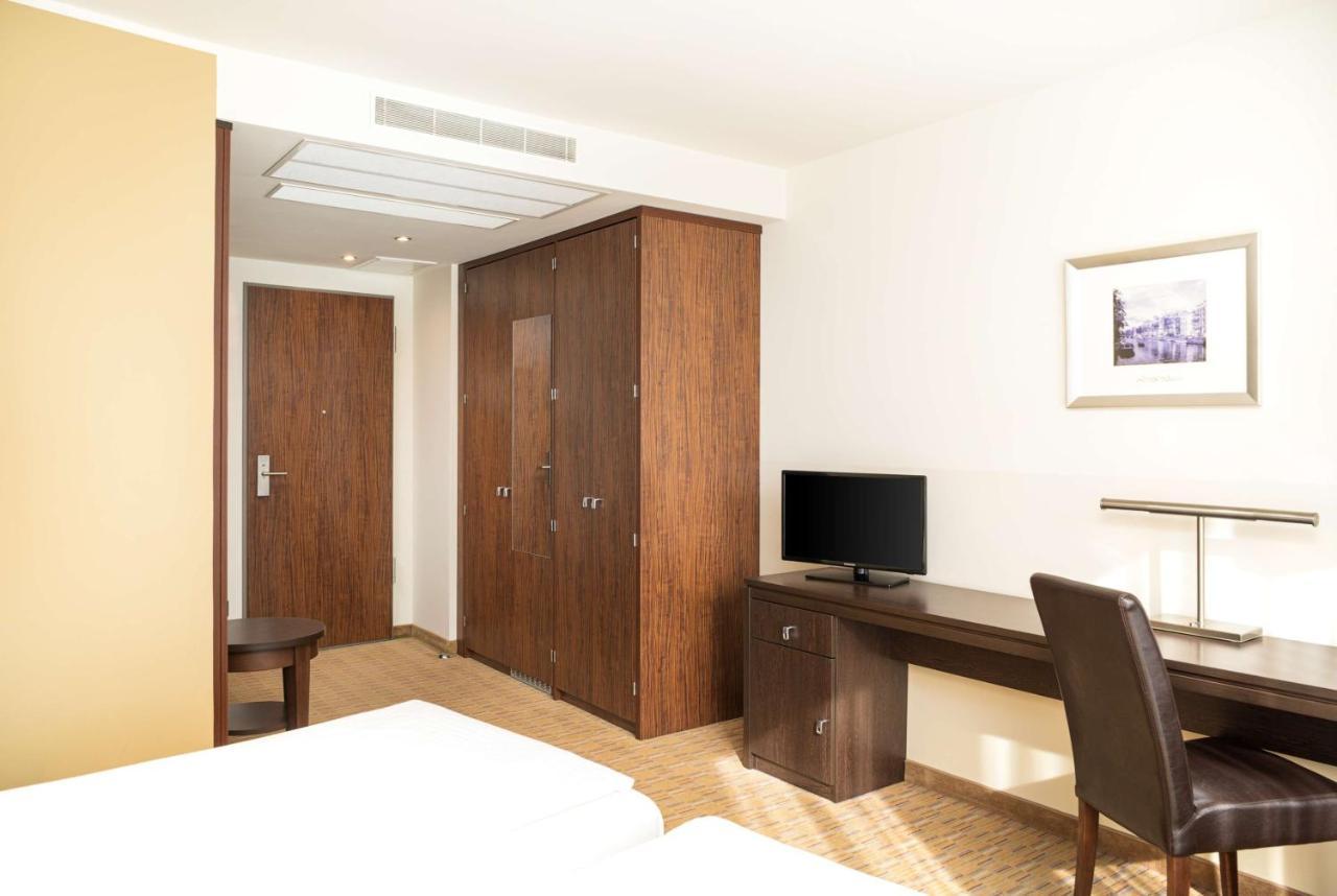 Single Room with Courtyard View,1301375320:JPEG