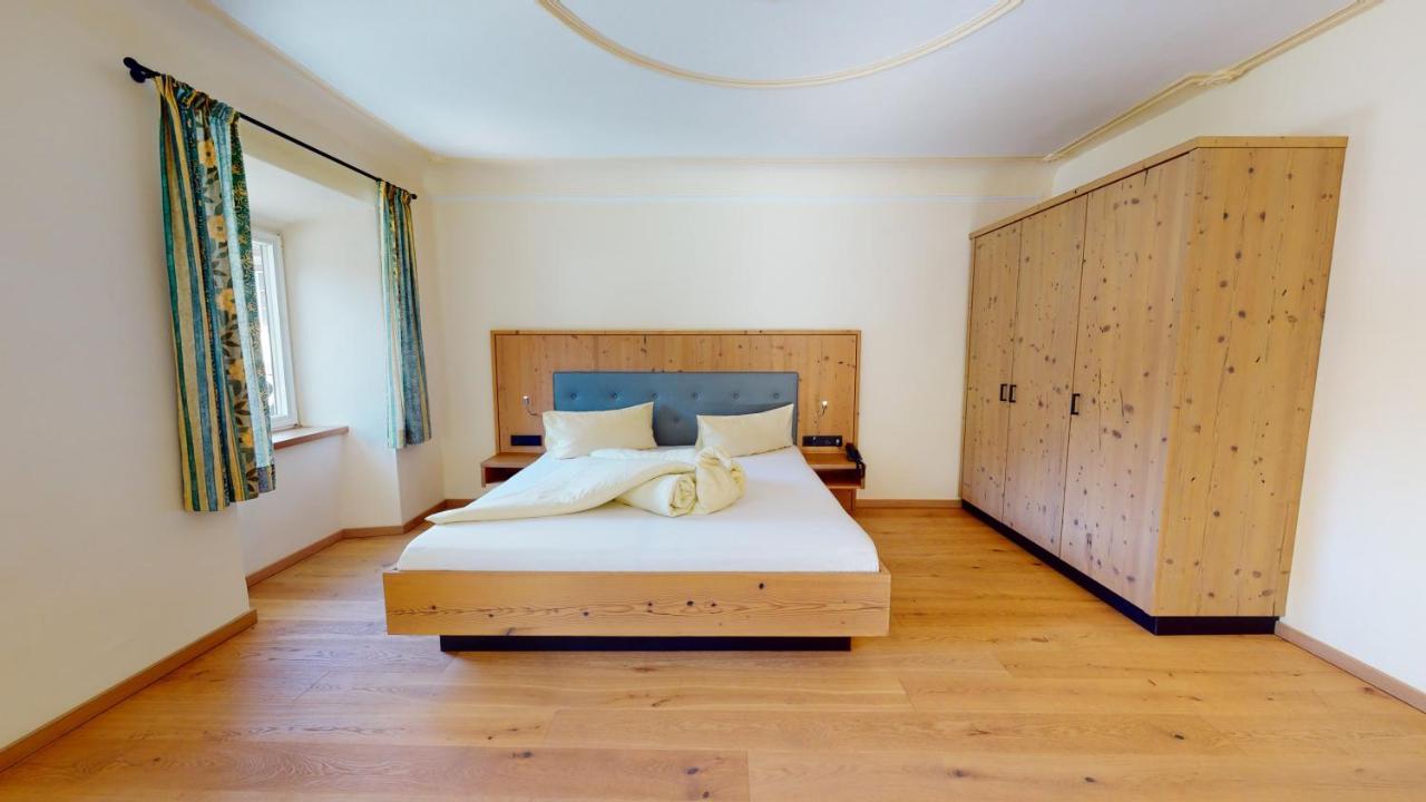Double Room,1318877578:JPEG