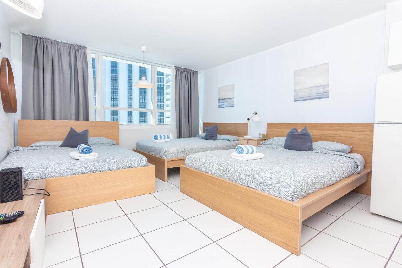 Standard Suite,1589688100:JPEG