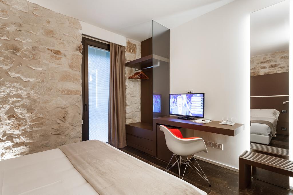Standard Double or Twin Room Garden View
